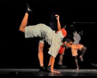 Danza  Contemporánea de Cuba: Madre es una sola